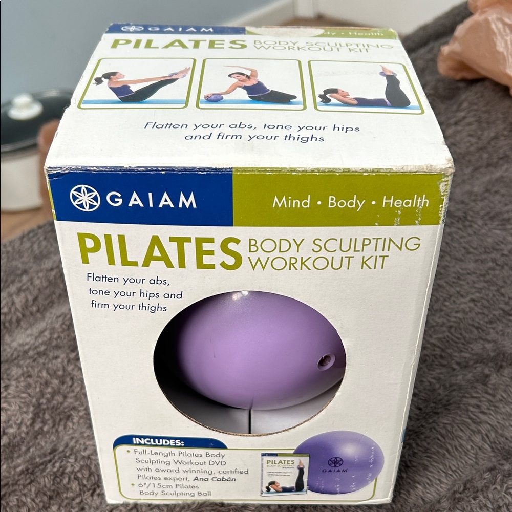 GAIAM Purple Pilates Body Sculpting Workout Kit
